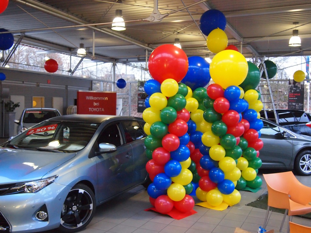 Hannover Ballonmodellierer Bunte Ballonsäulen